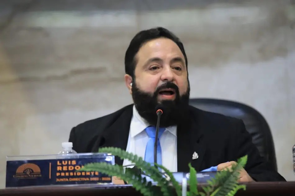 Presidente del Congreso Nacional denuncian golpe de Estado electoral tras proclamación del CNE

 

 